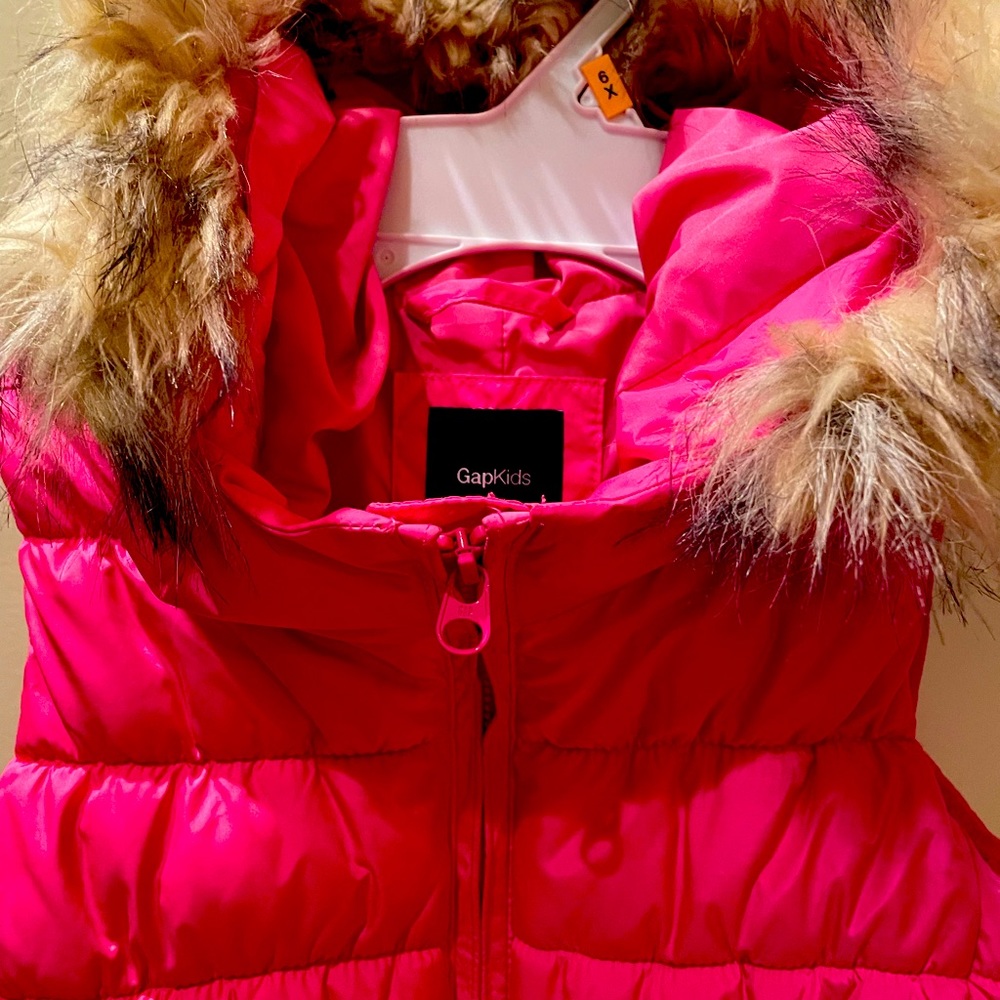 Gap kids hot pink vest